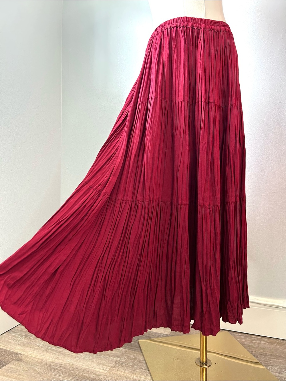 Cactus Flower Western Bohemian Burgundy Tiered Midi Broomstick Skirt Womens S/M